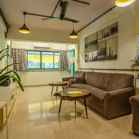 Locomo Hostel Express - Stay Work Eat-2
